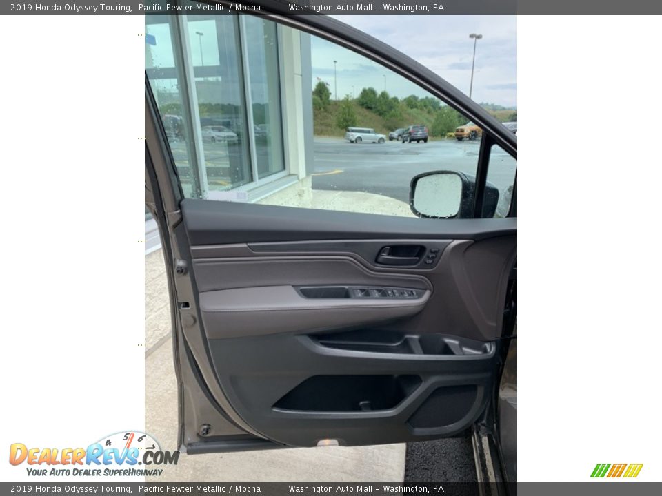 2019 Honda Odyssey Touring Pacific Pewter Metallic / Mocha Photo #10