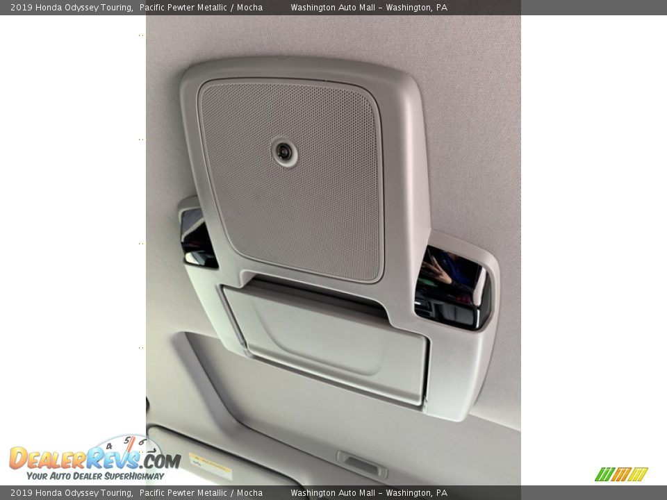 2019 Honda Odyssey Touring Pacific Pewter Metallic / Mocha Photo #28