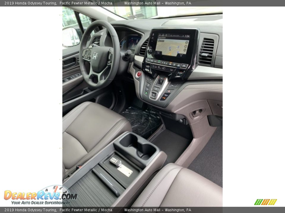 2019 Honda Odyssey Touring Pacific Pewter Metallic / Mocha Photo #34