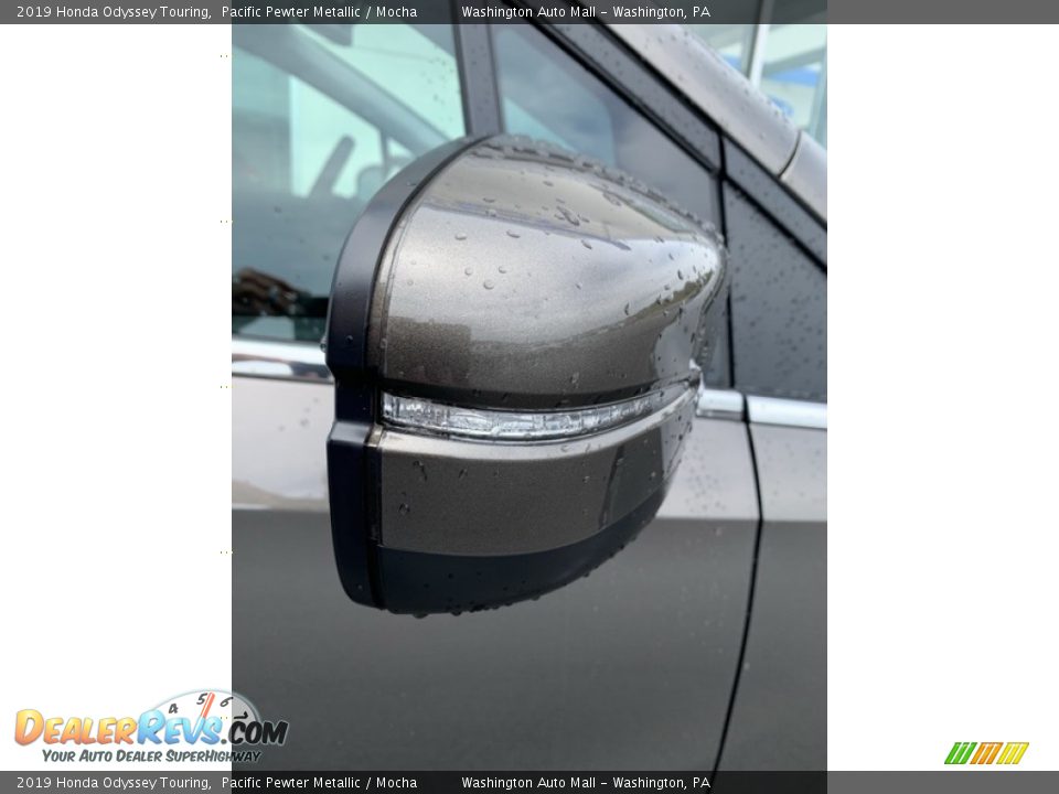2019 Honda Odyssey Touring Pacific Pewter Metallic / Mocha Photo #35