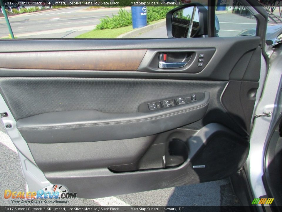 2017 Subaru Outback 3.6R Limited Ice Silver Metallic / Slate Black Photo #15