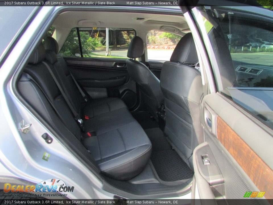 2017 Subaru Outback 3.6R Limited Ice Silver Metallic / Slate Black Photo #20