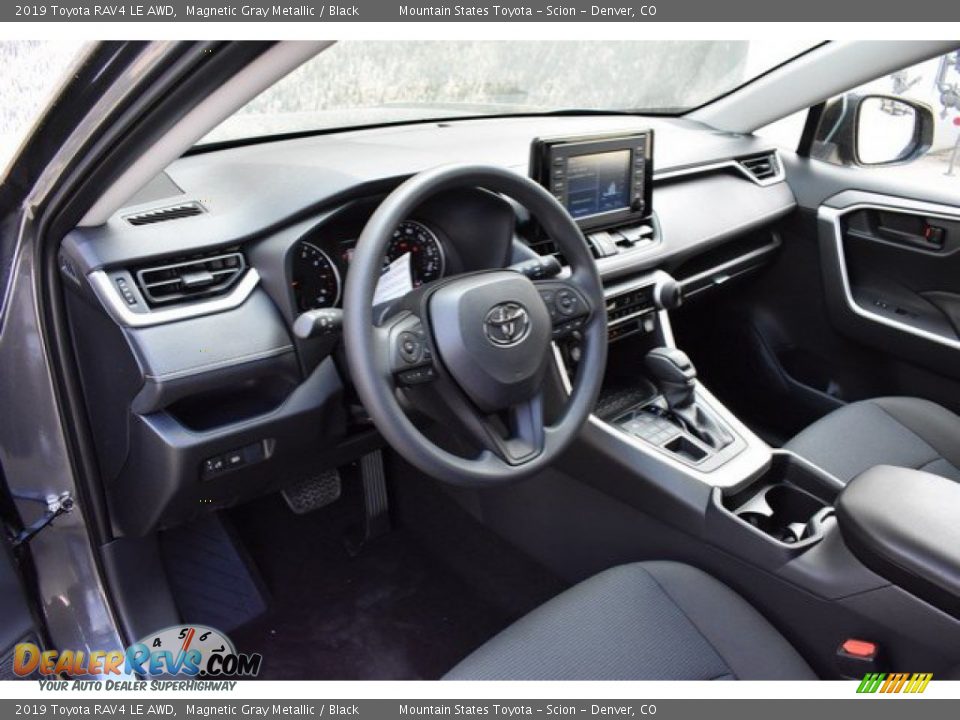 2019 Toyota RAV4 LE AWD Magnetic Gray Metallic / Black Photo #5