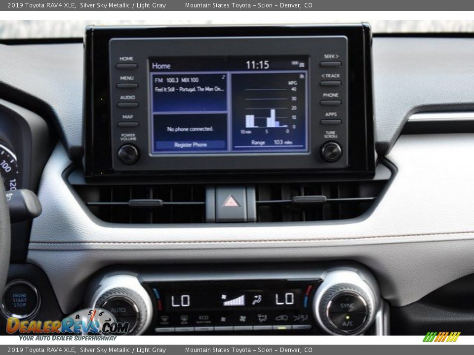 2019 Toyota RAV4 XLE Silver Sky Metallic / Light Gray Photo #9