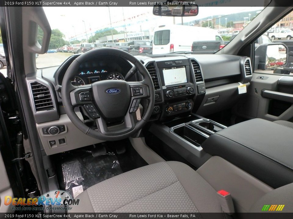 Earth Gray Interior - 2019 Ford F150 XLT SuperCrew 4x4 Photo #13