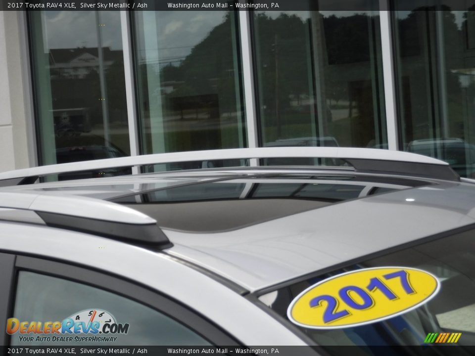 2017 Toyota RAV4 XLE Silver Sky Metallic / Ash Photo #4