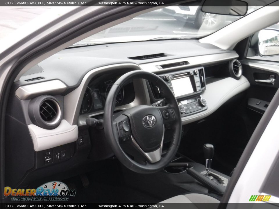 2017 Toyota RAV4 XLE Silver Sky Metallic / Ash Photo #13