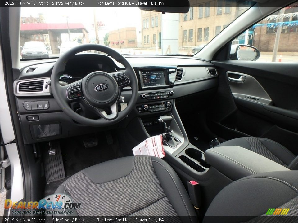 Black Interior - 2019 Kia Niro FE Hybrid Photo #14