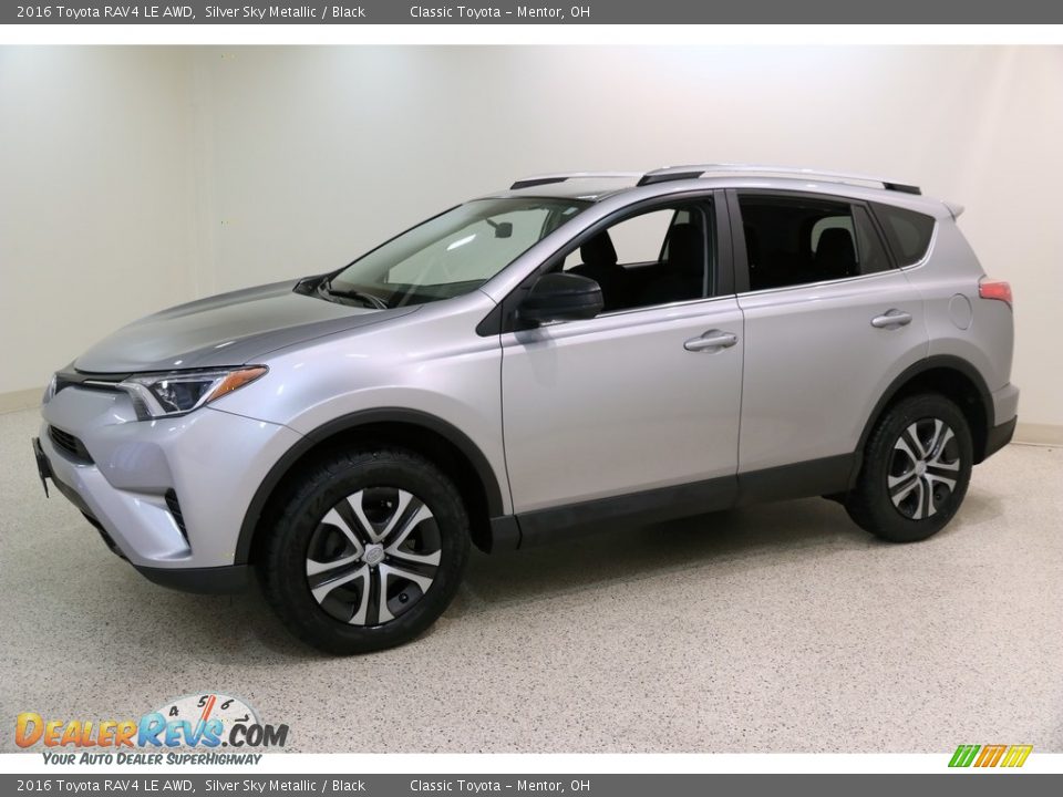 2016 Toyota RAV4 LE AWD Silver Sky Metallic / Black Photo #3
