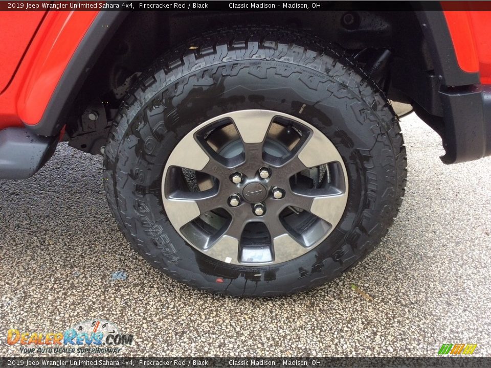 2019 Jeep Wrangler Unlimited Sahara 4x4 Firecracker Red / Black Photo #9