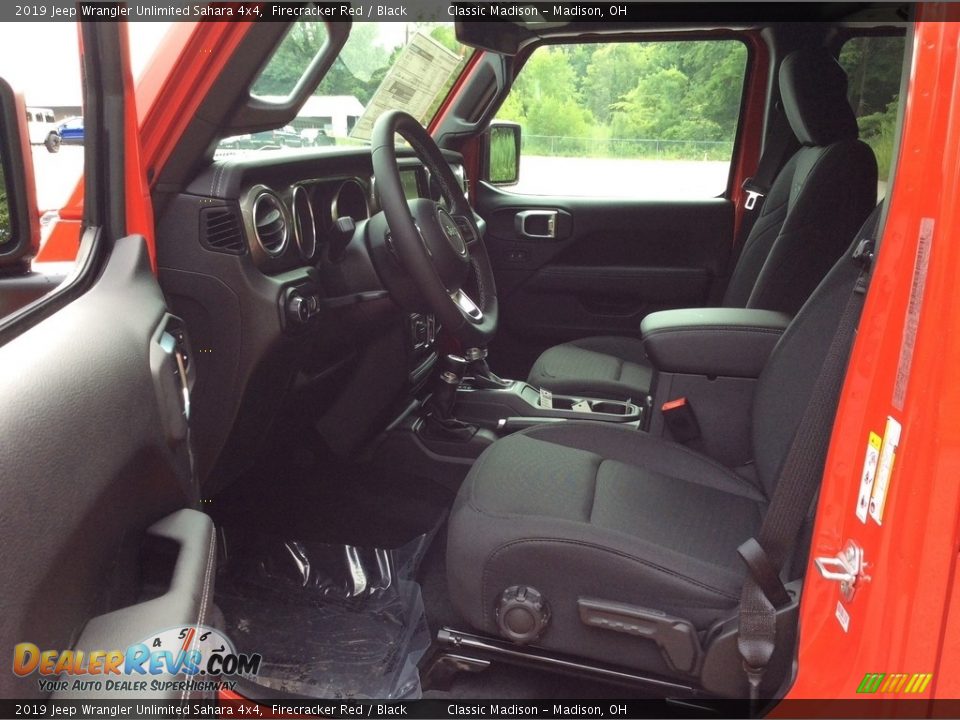 2019 Jeep Wrangler Unlimited Sahara 4x4 Firecracker Red / Black Photo #11