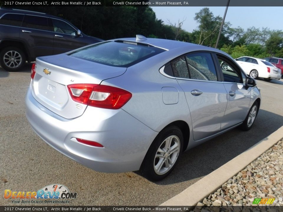 2017 Chevrolet Cruze LT Arctic Blue Metallic / Jet Black Photo #6