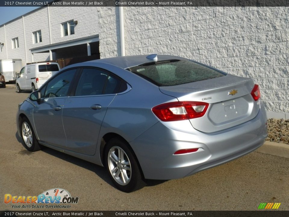 2017 Chevrolet Cruze LT Arctic Blue Metallic / Jet Black Photo #8