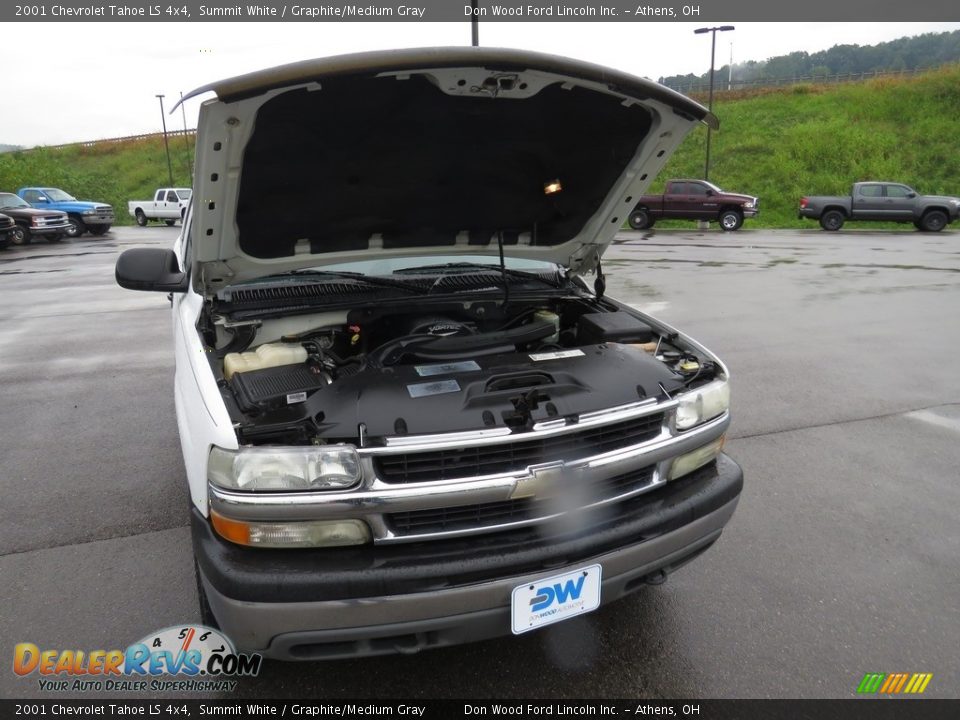 2001 Chevrolet Tahoe LS 4x4 Summit White / Graphite/Medium Gray Photo #5