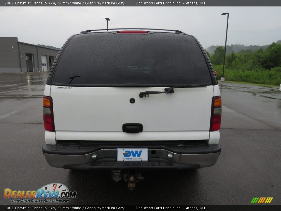 2001 Chevrolet Tahoe LS 4x4 Summit White / Graphite/Medium Gray Photo #11