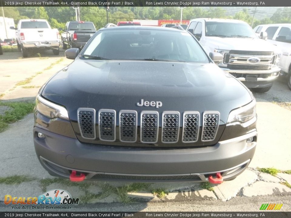 2019 Jeep Cherokee Trailhawk 4x4 Diamond Black Crystal Pearl / Black Photo #8