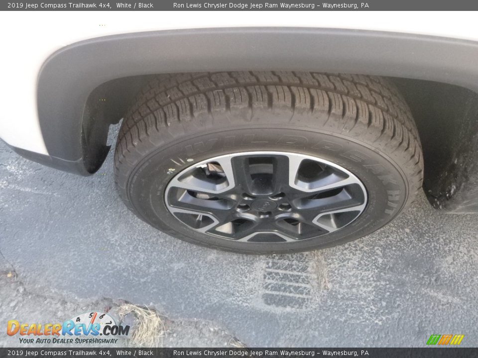 2019 Jeep Compass Trailhawk 4x4 White / Black Photo #2