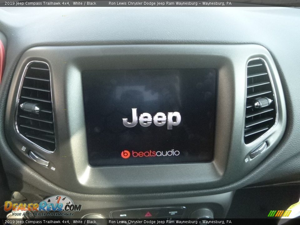 2019 Jeep Compass Trailhawk 4x4 White / Black Photo #16