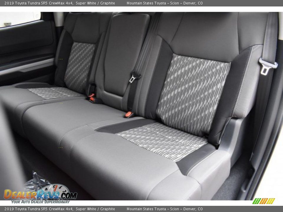 2019 Toyota Tundra SR5 CrewMax 4x4 Super White / Graphite Photo #9