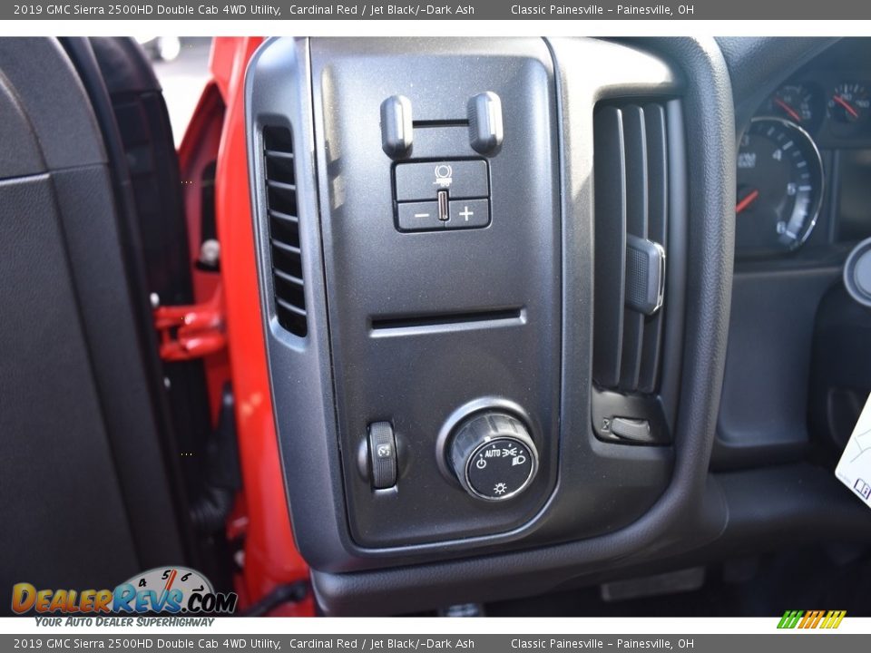 2019 GMC Sierra 2500HD Double Cab 4WD Utility Cardinal Red / Jet Black/­Dark Ash Photo #10