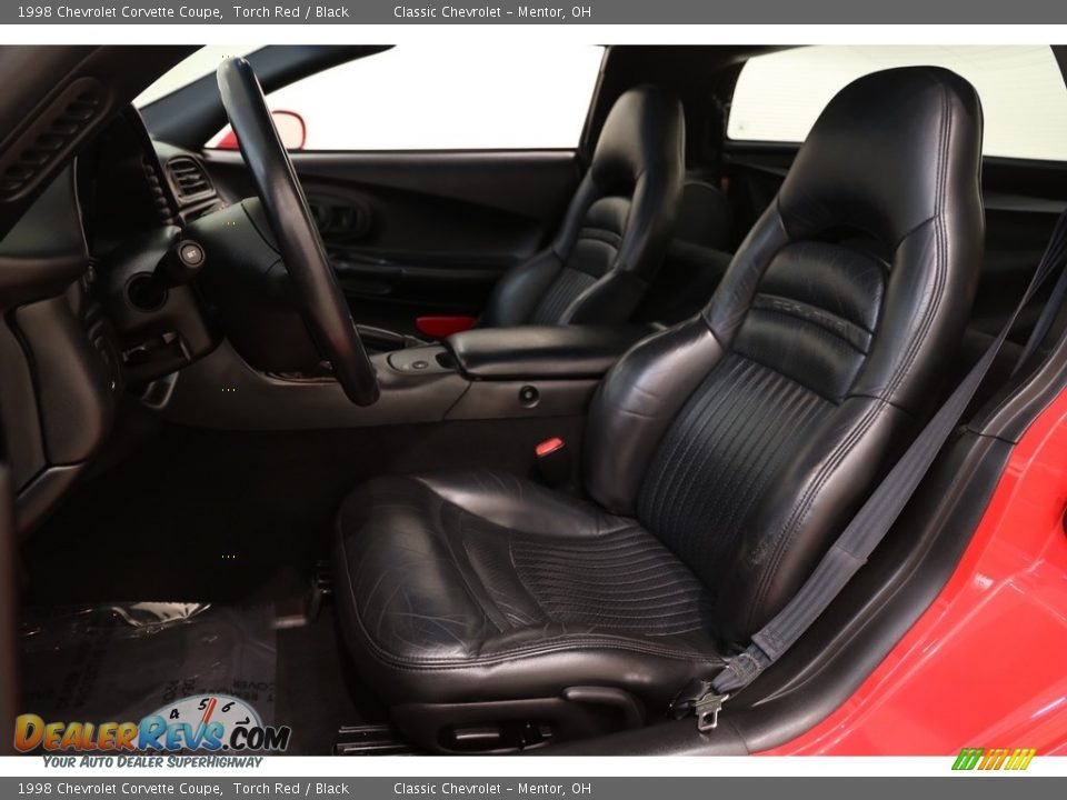 1998 Chevrolet Corvette Coupe Torch Red / Black Photo #5