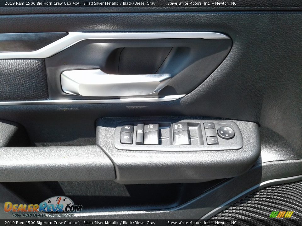 2019 Ram 1500 Big Horn Crew Cab 4x4 Billett Silver Metallic / Black/Diesel Gray Photo #9