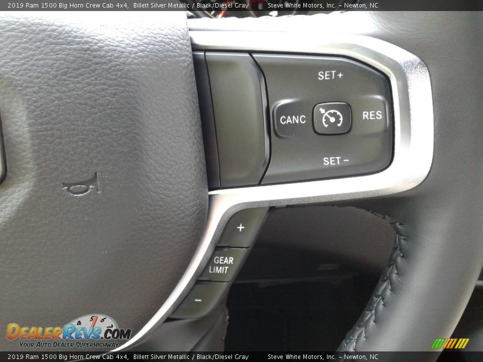 2019 Ram 1500 Big Horn Crew Cab 4x4 Billett Silver Metallic / Black/Diesel Gray Photo #20