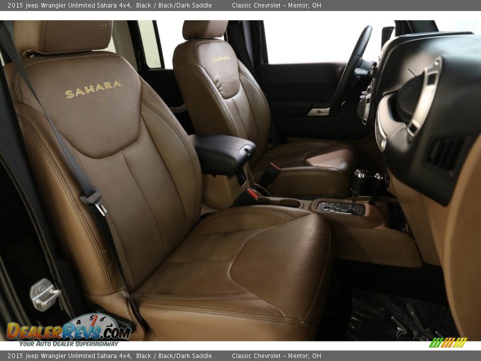 2015 Jeep Wrangler Unlimited Sahara 4x4 Black / Black/Dark Saddle Photo #13