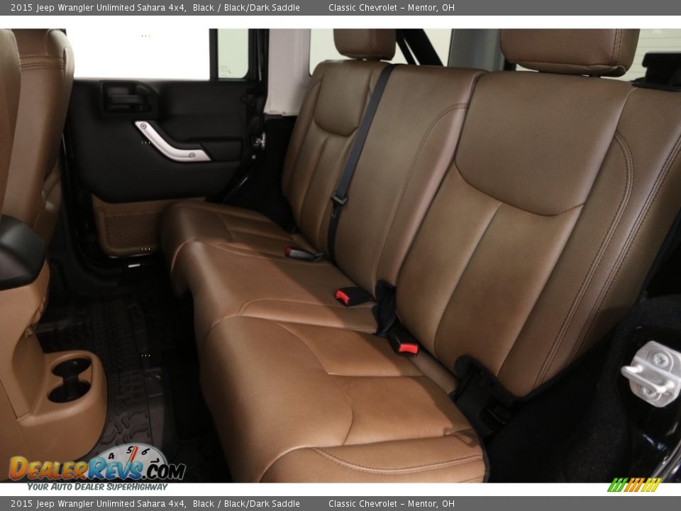 2015 Jeep Wrangler Unlimited Sahara 4x4 Black / Black/Dark Saddle Photo #15