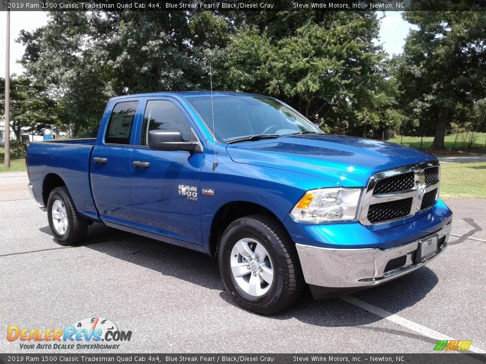 2019 Ram 1500 Classic Tradesman Quad Cab 4x4 Blue Streak Pearl / Black/Diesel Gray Photo #4