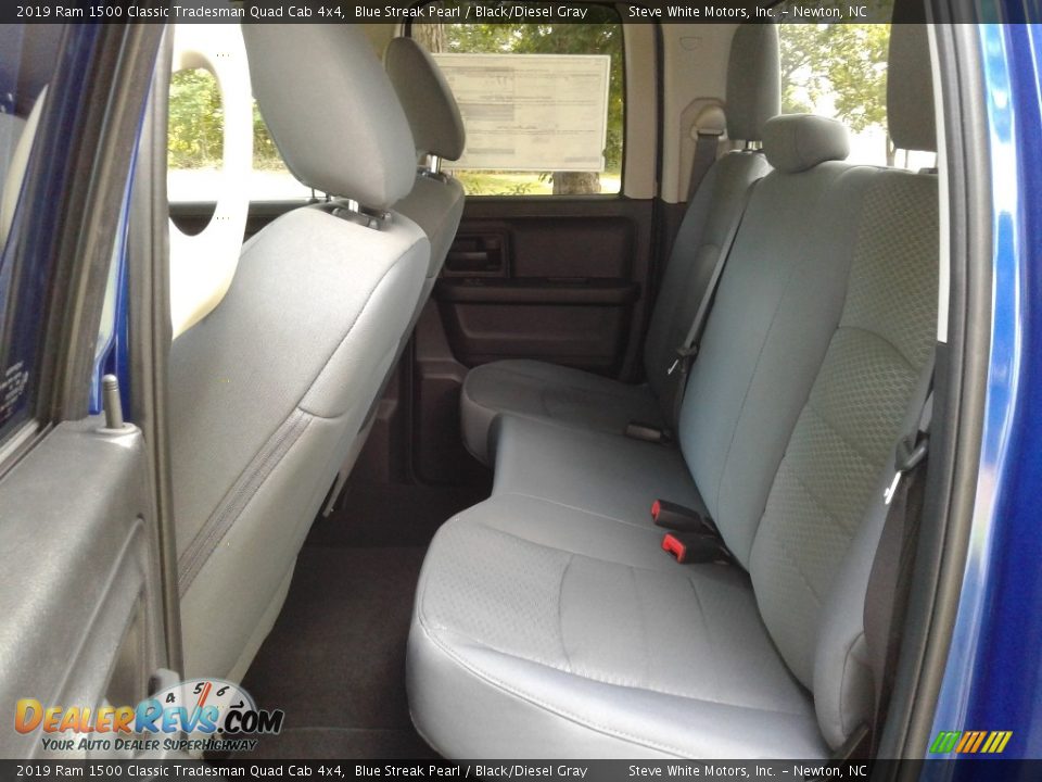 2019 Ram 1500 Classic Tradesman Quad Cab 4x4 Blue Streak Pearl / Black/Diesel Gray Photo #11