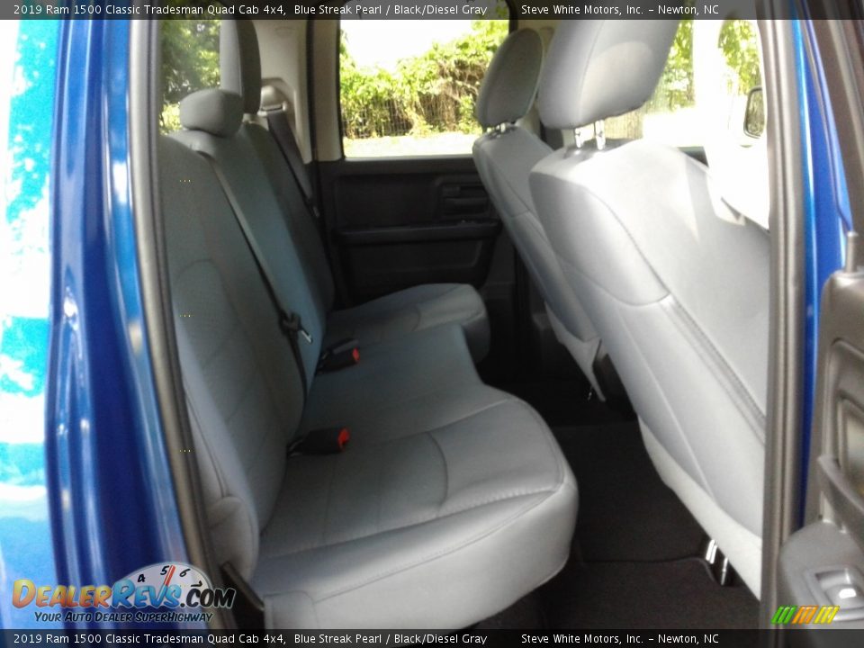 2019 Ram 1500 Classic Tradesman Quad Cab 4x4 Blue Streak Pearl / Black/Diesel Gray Photo #13