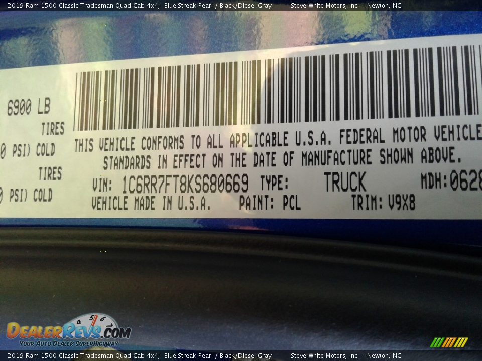 2019 Ram 1500 Classic Tradesman Quad Cab 4x4 Blue Streak Pearl / Black/Diesel Gray Photo #27