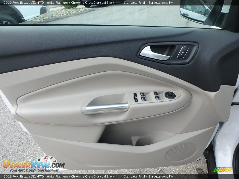 2019 Ford Escape SEL 4WD White Platinum / Chromite Gray/Charcoal Black Photo #15