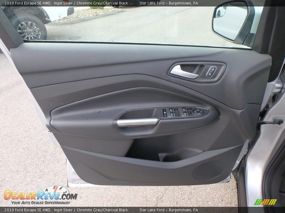 2019 Ford Escape SE 4WD Ingot Silver / Chromite Gray/Charcoal Black Photo #15