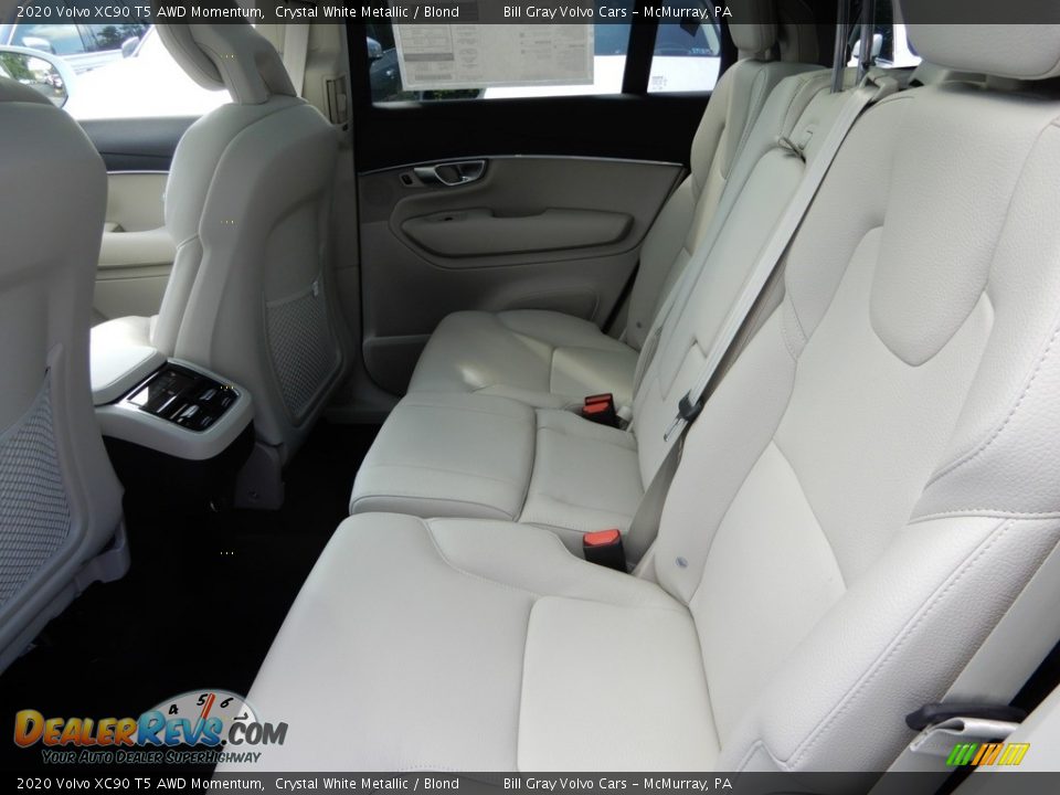 2020 Volvo XC90 T5 AWD Momentum Crystal White Metallic / Blond Photo #8