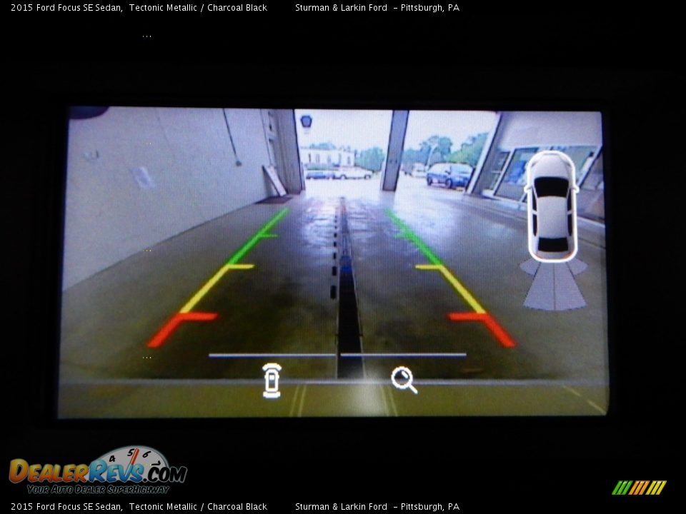 2015 Ford Focus SE Sedan Tectonic Metallic / Charcoal Black Photo #22