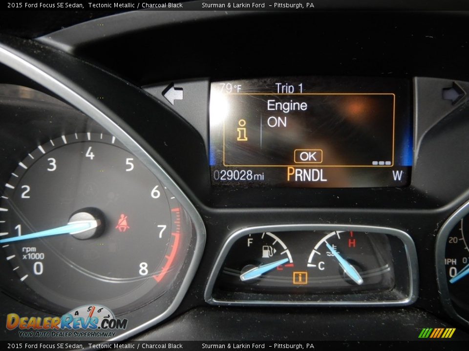 2015 Ford Focus SE Sedan Tectonic Metallic / Charcoal Black Photo #25