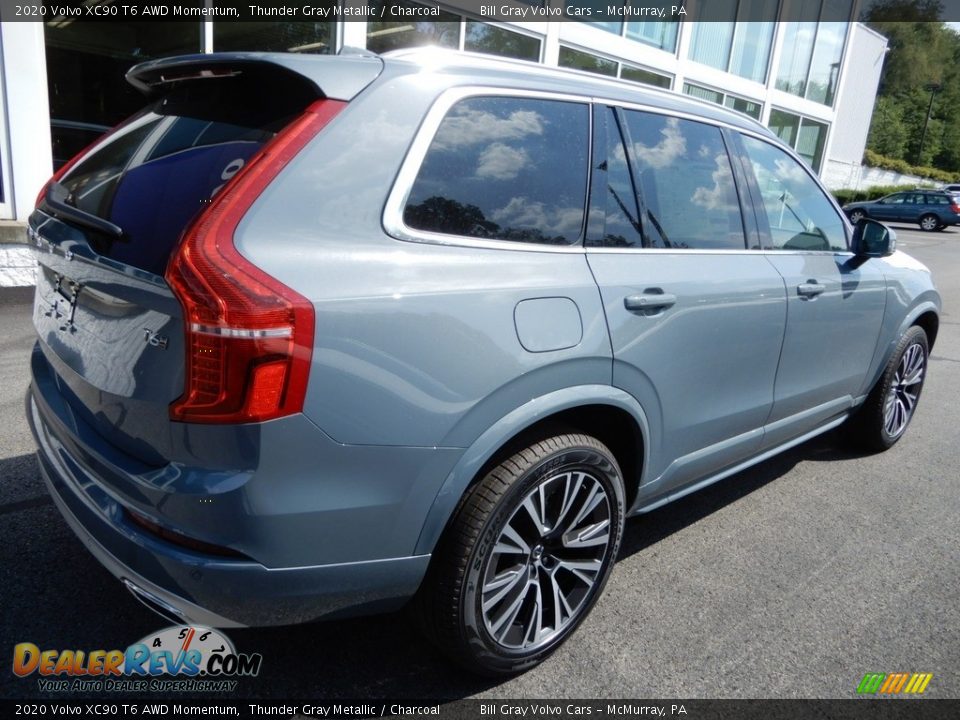 2020 Volvo XC90 T6 AWD Momentum Thunder Gray Metallic / Charcoal Photo #2