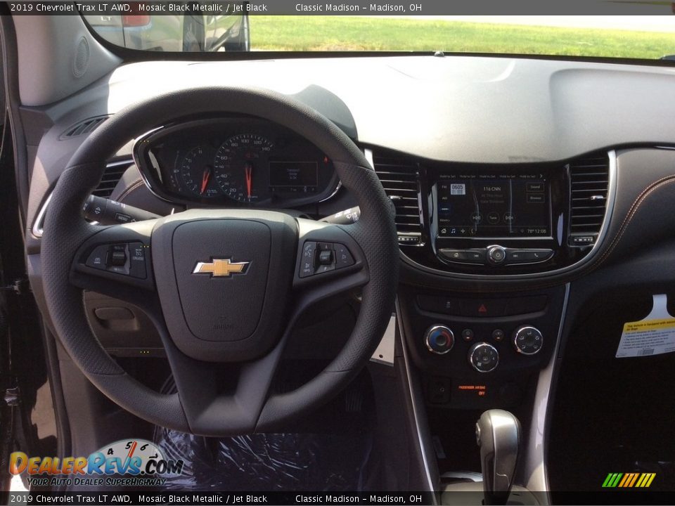 2019 Chevrolet Trax LT AWD Mosaic Black Metallic / Jet Black Photo #2