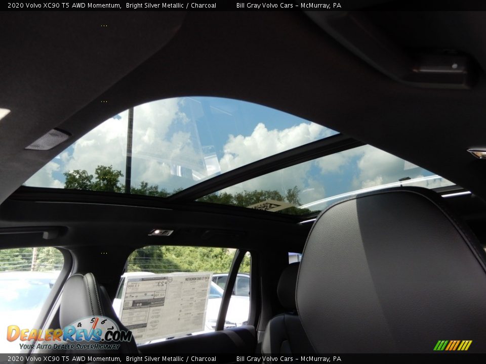 2020 Volvo XC90 T5 AWD Momentum Bright Silver Metallic / Charcoal Photo #12