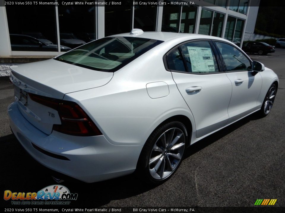 2020 Volvo S60 T5 Momentum Crystal White Pearl Metallic / Blond Photo #2