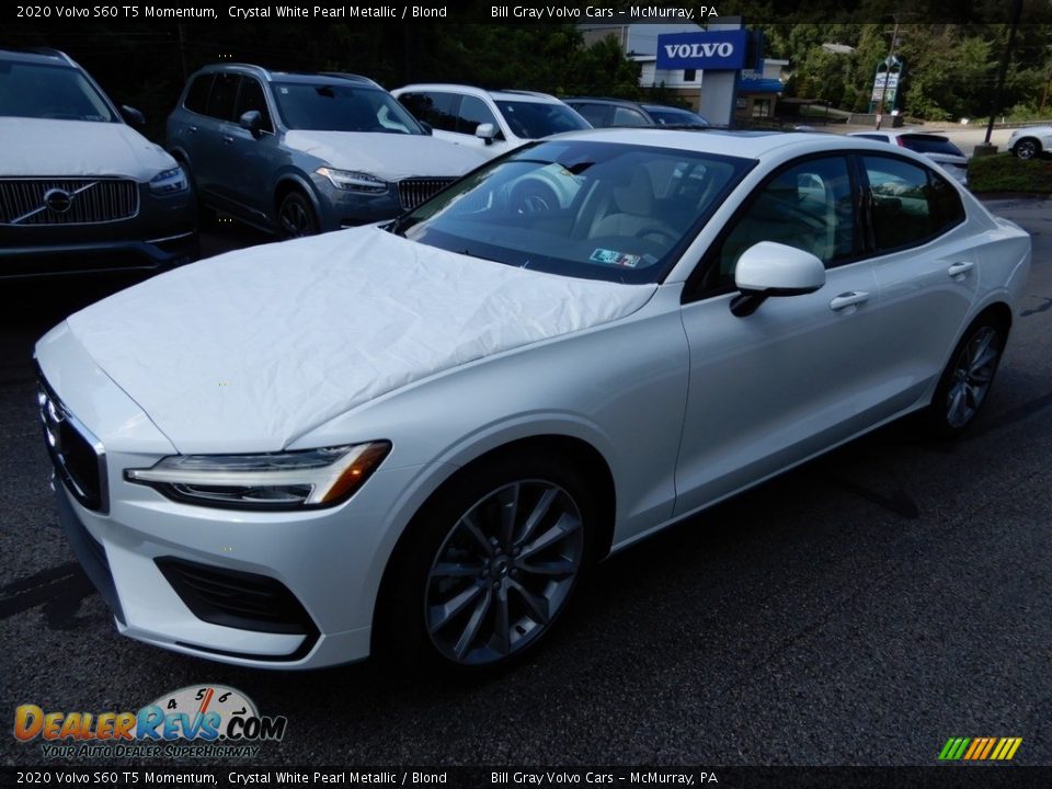 2020 Volvo S60 T5 Momentum Crystal White Pearl Metallic / Blond Photo #5