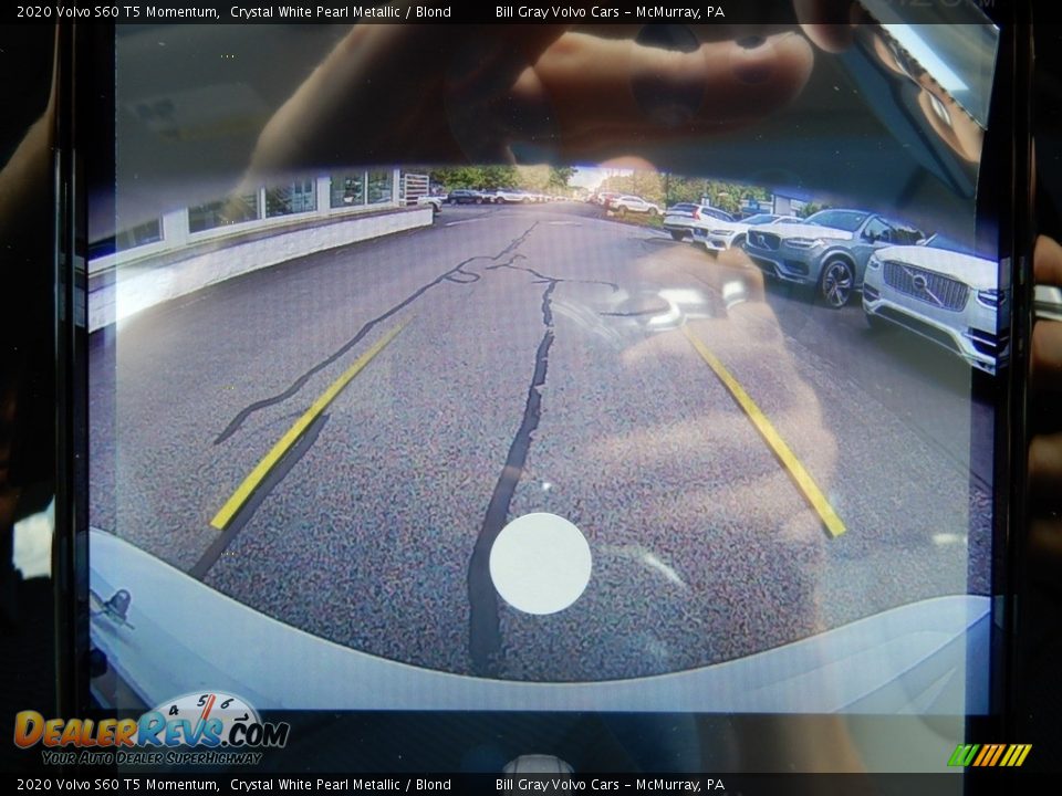 2020 Volvo S60 T5 Momentum Crystal White Pearl Metallic / Blond Photo #14
