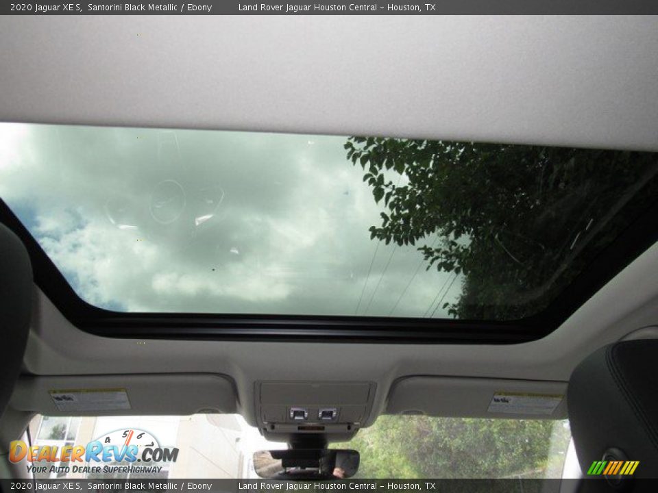 Sunroof of 2020 Jaguar XE S Photo #17