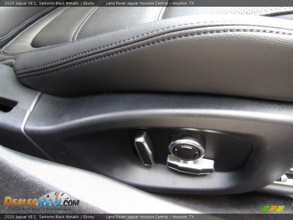 Controls of 2020 Jaguar XE S Photo #20