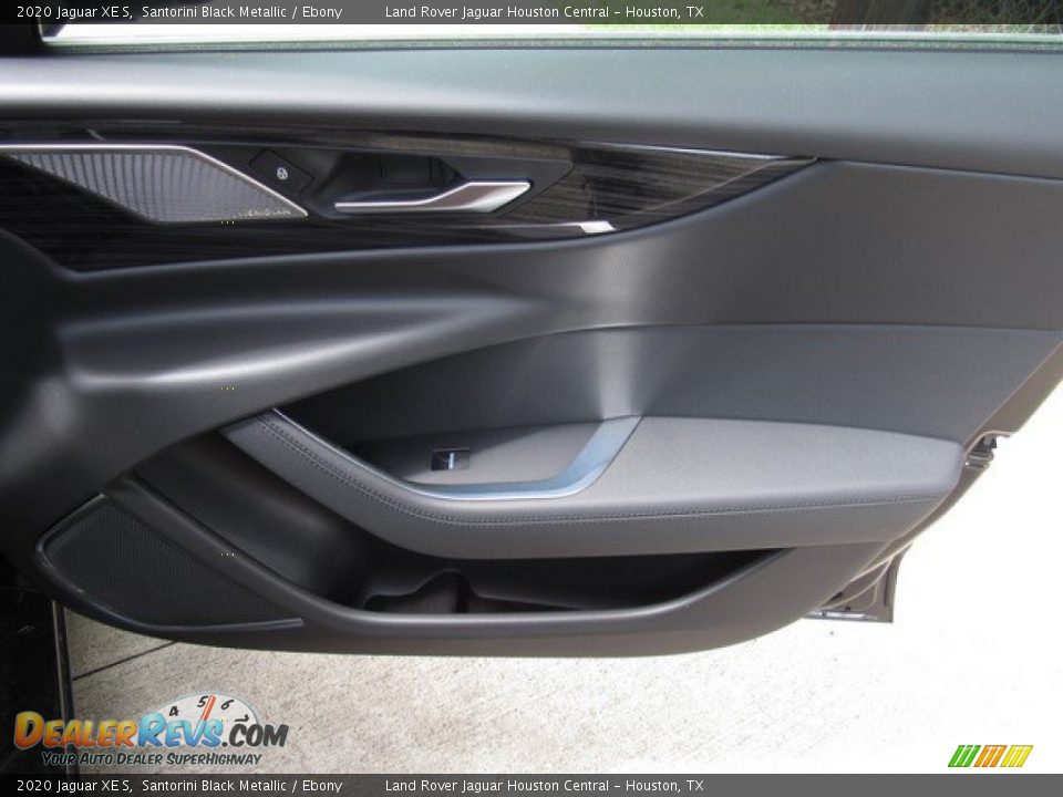 Door Panel of 2020 Jaguar XE S Photo #21