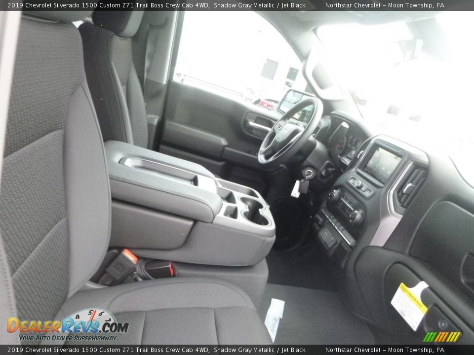 2019 Chevrolet Silverado 1500 Custom Z71 Trail Boss Crew Cab 4WD Shadow Gray Metallic / Jet Black Photo #9
