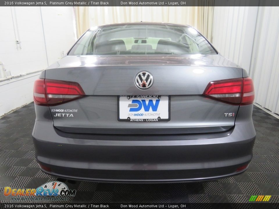 2016 Volkswagen Jetta S Platinum Grey Metallic / Titan Black Photo #11