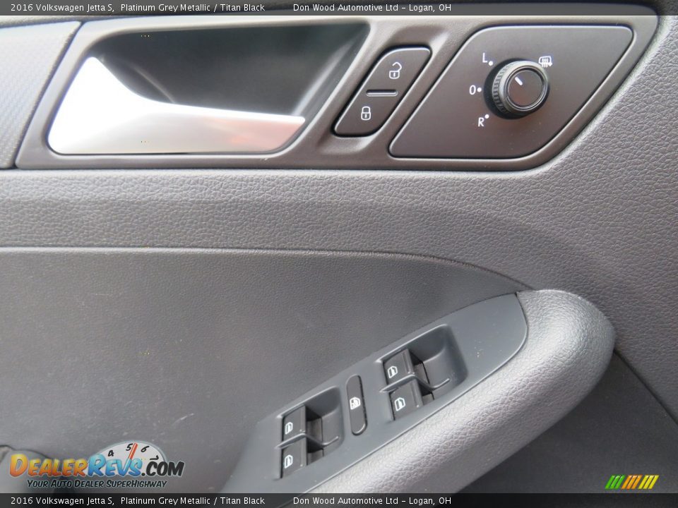 2016 Volkswagen Jetta S Platinum Grey Metallic / Titan Black Photo #15